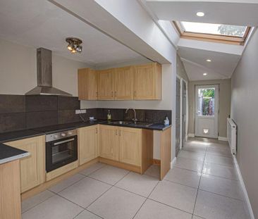 2 bedroom terraced house to rent - Photo 6