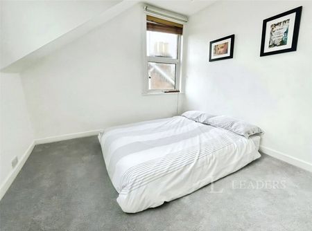 1 bedroom apartment to rent St. Marys Crescent, Leamington Spa, Warwickshire, CV31 - Photo 2