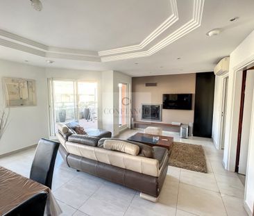 NICE GARIBALDI - PENTHOUSE - TERRASSE A LOUER T5 MEUBLE GARAGE - Photo 6