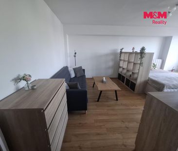 Pronájem bytu 1+kk a garsoniéry 42 m², Roháčova 388, Kolín - Photo 4