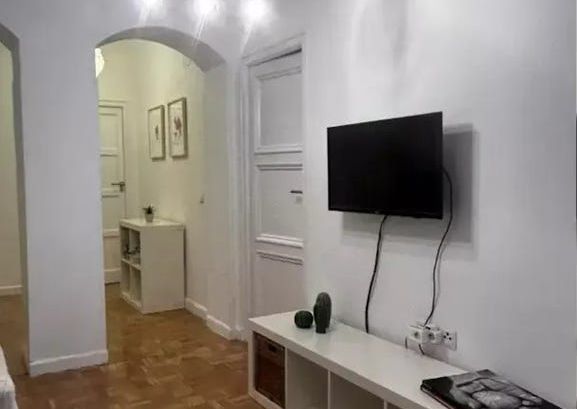 Calle de Cavanilles, Madrid, Community of Madrid 28007