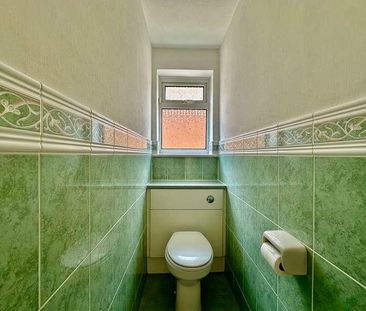 Hillview Road, Hythe, SO45 - Photo 6