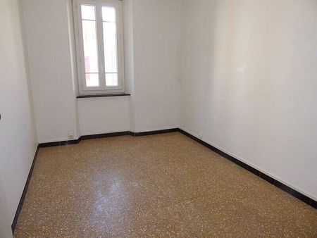 Location appartement t3 à Chassiers (07110) - Photo 2