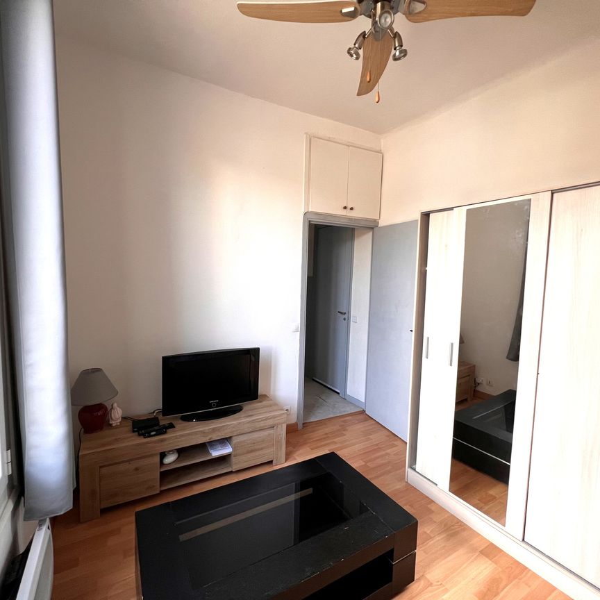 A LOUER STUDIO PARC IMPERIAL - Photo 1