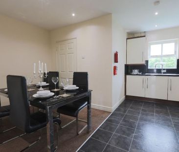 6 bedroom house to rent - Photo 2