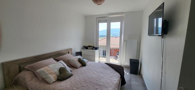 Location Appartement 4 pièces 80m² ST JEAN BONNEFONDS 42650 - Photo 1
