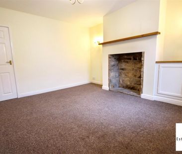 2 Bedroom House - Mid Terrace To Let - Photo 5