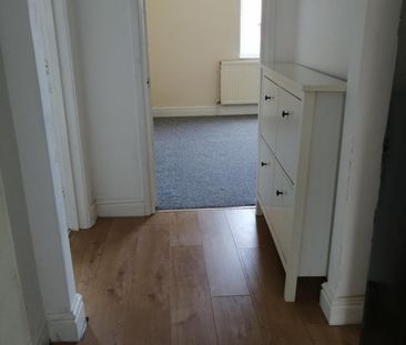 1 Bed Flat, Grange Mount, CH43 - Photo 3