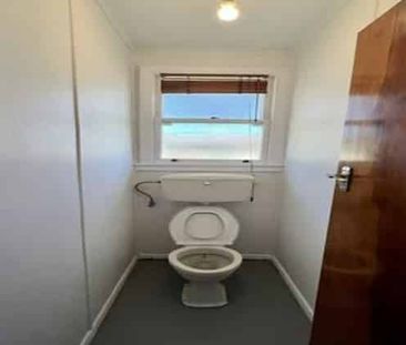 Family-Friendly 3-Bedroom Home Close to Schools - Photo 1