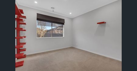 Large family home in Prime location!! - Photo 4