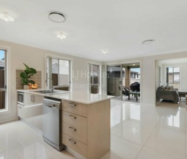 70A Richards Loop, Oran Park - Photo 5