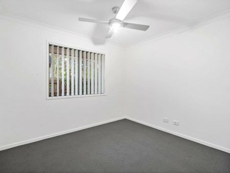 LOW MAINTENANCE 4 BEDROOM HOME IN BANYO - Photo 4