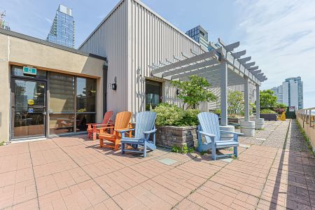 For Lease - 555 Yonge Street Unit# 610, Toronto, Ontario - Photo 3