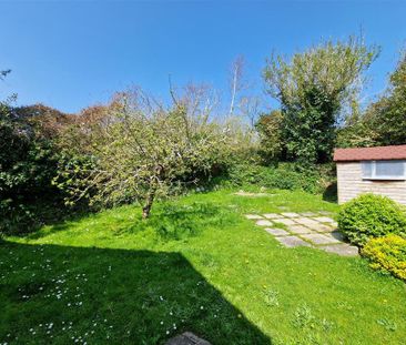 2 bedroom semi-detached bungalow to rent - Photo 5