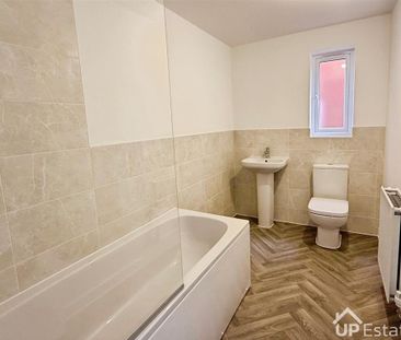 5 bedroom detached house to rent - Photo 6