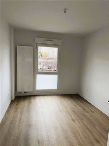 2 pièces - 32,87 m² - 1er étage - Colocation non autorisée - Photo 2
