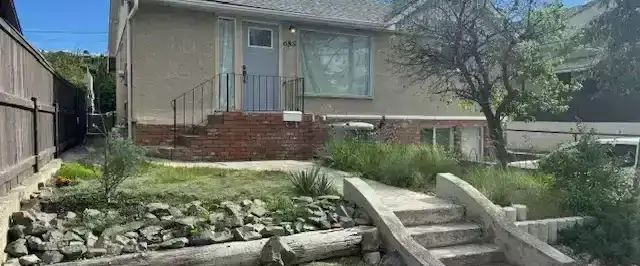 Basement unit of 685 Hemlock Street, Kamloops | 685 Hemlock Street, Kamloops - Photo 1