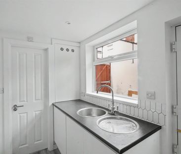 7 Bedroom House / Flat Share to let - Photo 3