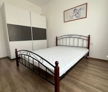 2-izbový byt na prenájom v priamom centre mesta – Fotografia 3
