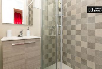 granada, Andalusia 18001