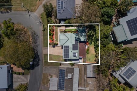 Elevated Family Home in Peaceful Pocket with Huge Entertaining Deck - Photo 4