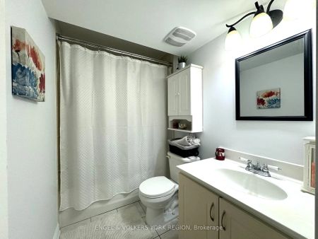 Detached Home For Lease | N9231520 - Photo 5