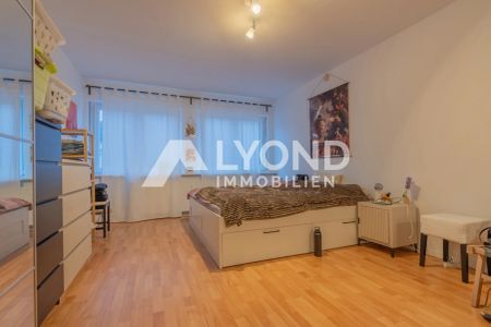 Geräumige Dachgeschosswohnung mit Sonnenbalkon im Herzen von Hamm! - Photo 4