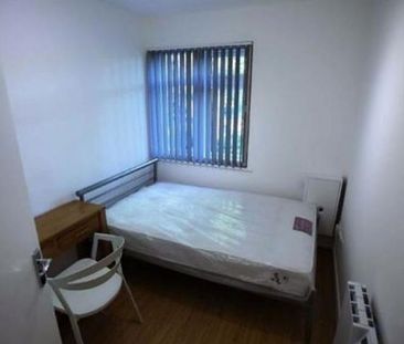 2 bedroom property to rent - Photo 3