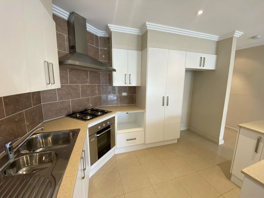 IN THE HEART OF THE ENTRANCE - Photo 1