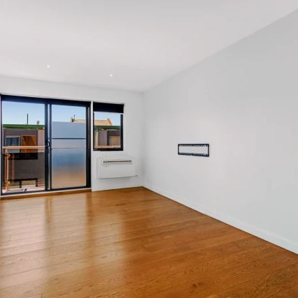 2Bedrooms, 1Bathrooms - Photo 1