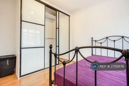 3 bedroom end of terrace house to rent - Photo 5