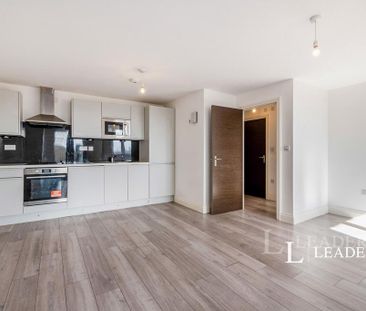 1 bedroom flat to rent - Photo 2