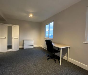 8 bedroom house share to rent - Photo 2