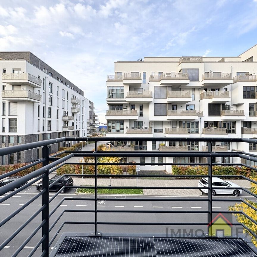 Hell und modern möblierte 4-Zimmer-Wohnung in Düsseldorf Grafental zur Miete - Photo 1