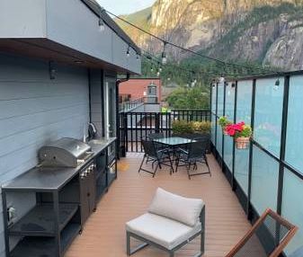 Rooftop Patio with Outdoor kitchen (Furnished) - Photo 1