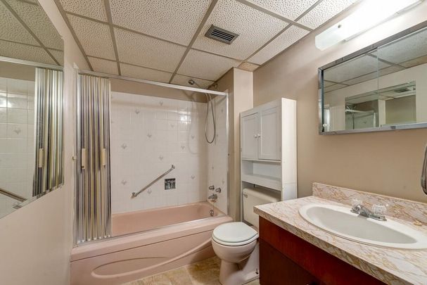 Classic Suite - 1 Bedroom - Photo 1