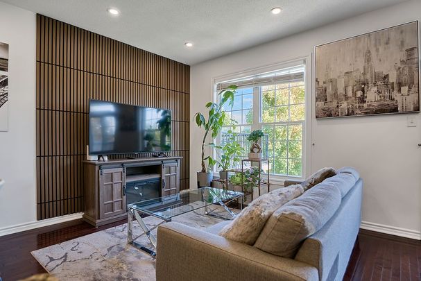 For Lease - 114 Battersea Crescent, Kanata, Ontario - Photo 1