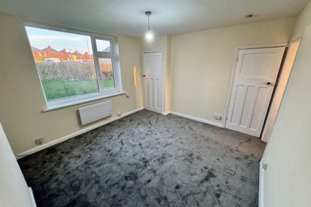 Lloyds Road - Photo 2