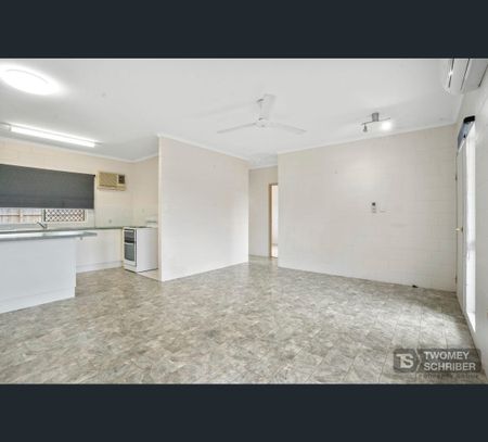 1/60 Idalia Road, Mount Sheridan, Qld 4868 - Photo 4