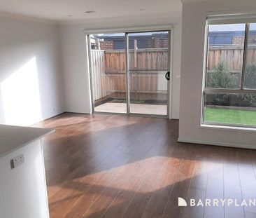 The Perfect Location is Here! - Photo 1