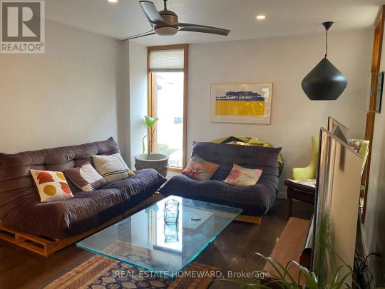 302 RHODES AVENUE - Photo 1