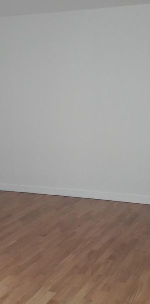 location Appartement T4 DE 88.44m² À PARIS - Photo 1