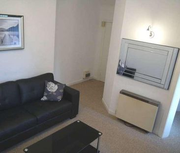 Victoria Crescent, Eccles, M30 - Photo 3