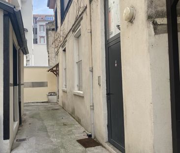 Location Appartement 2 pièces 35m² GRENOBLE 38000 - Photo 3