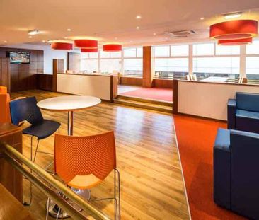 Large Studio - Photo 4