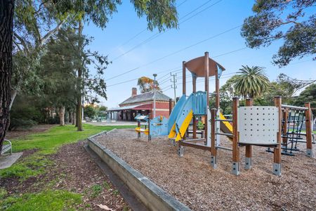 REGISTER TO INSPECT: Park-Side Living in Park Street! - Photo 2