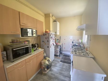 Location Appartement 2 pièces 40m² REMIREMONT 88200 - Photo 5