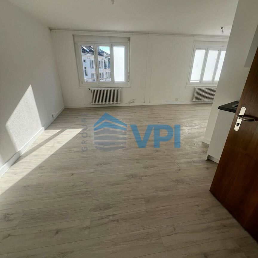 Lausanne – Renovated studio on the 3rd floor - Photo 1