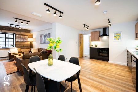 1 bedroom in a flat share to rent - Photo 2