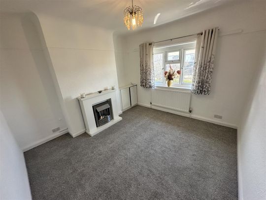Telegraph Road, Heswall - Photo 1